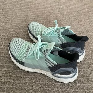Ultraboost 19